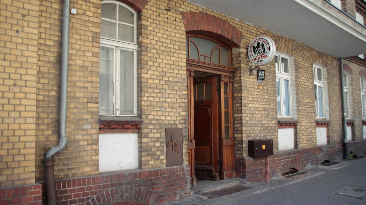 Pit Stop Hostel Poznań Esterno foto